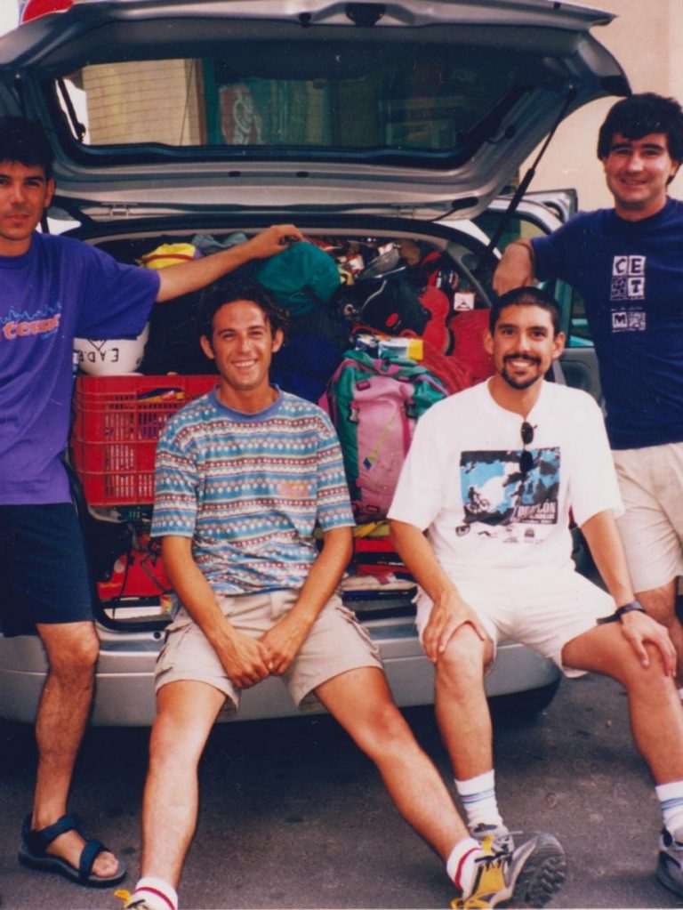 Quique, Bolaga, Jesús y Joaquín saliendo de Alicante