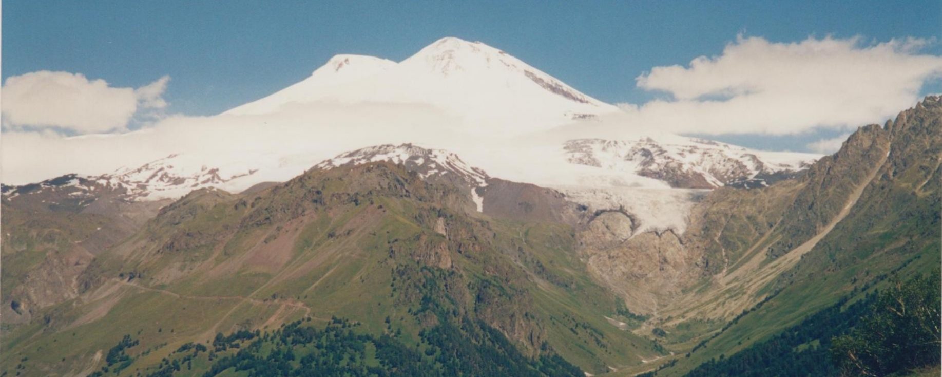 El Elbrus con sus dos cimas