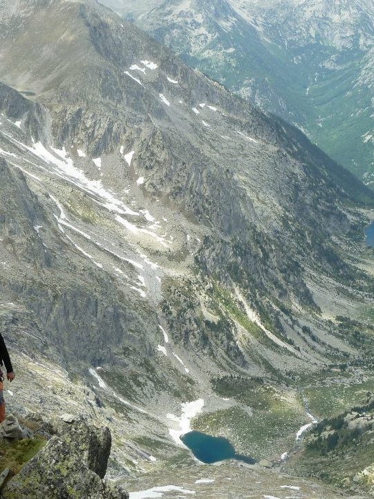 Joaquín escalando el Besiberri Norte