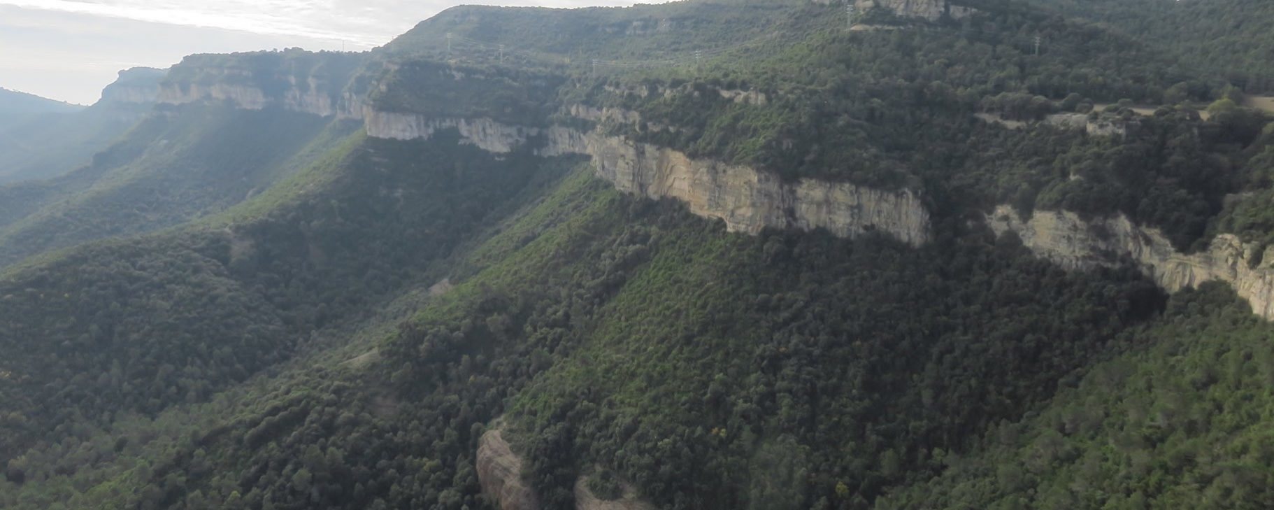 Cingles de Bertí desde La Trona