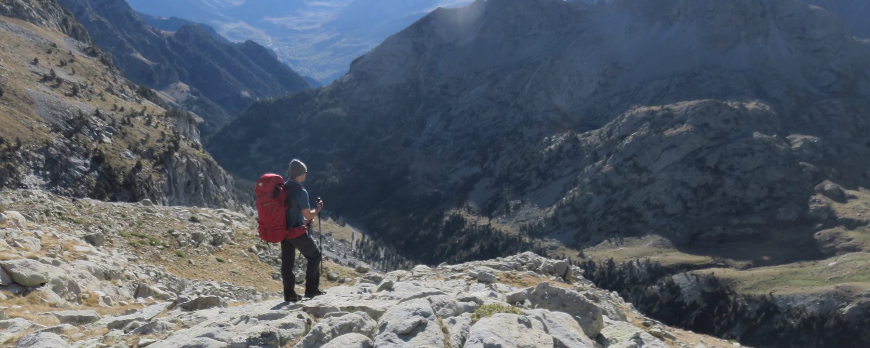 Delante Pau, detrás La Ball y la Tuca del Cierco a la derecha