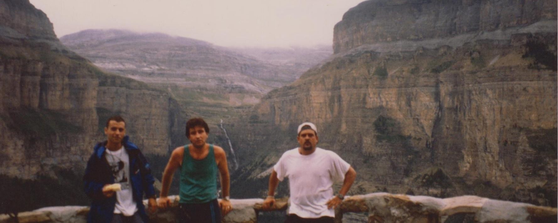 Jesús, Joaquín y Paco en el Mirador de Calcilarruego